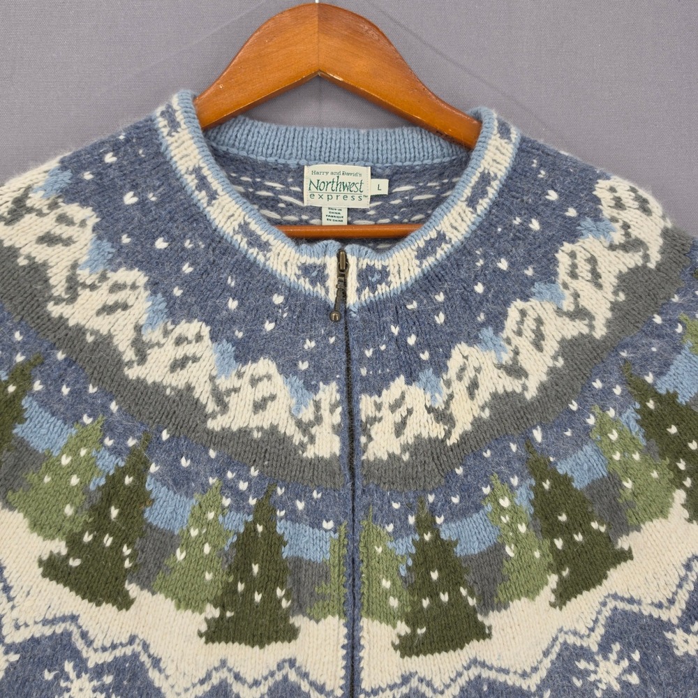 Harry and David Northwest Express Lambswool Angora Winter Scene Cardigan Blue L